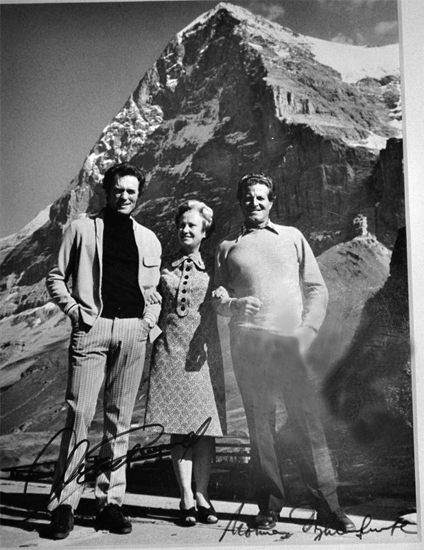 Clint Eastwood in front of Eiger north face with Hotel Bellevue owners